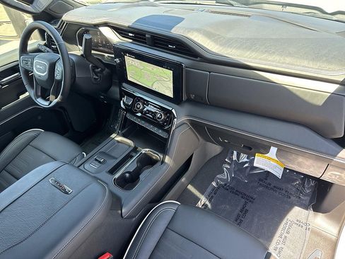 New 2026 GMC Sierra 2500 AT4X AWD/4WD image 29