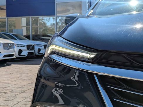 Used 2023 Buick Enclave Premium w/ Experience Buick Package image 10