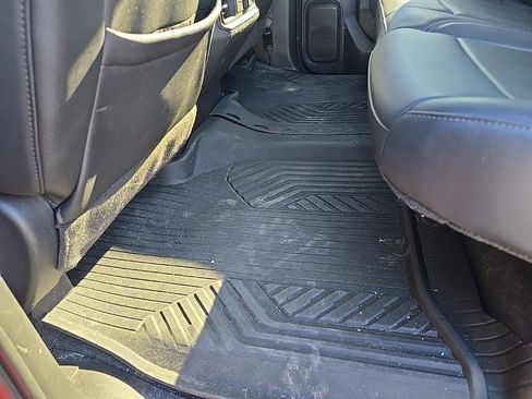 Used 2021 Chevrolet Silverado 1500 LT Trail Boss w/ Convenience Package II image 10