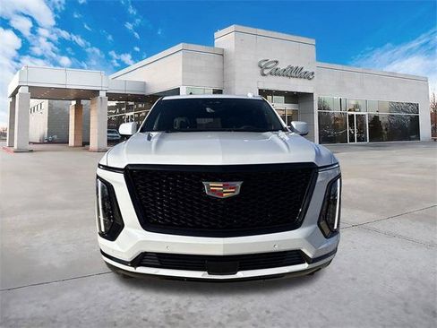 New 2026 Cadillac Escalade Sport image 8