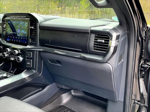 Used 2022 Ford F150 XLT w/ Equipment Group 302A High AWD/4WD image 19