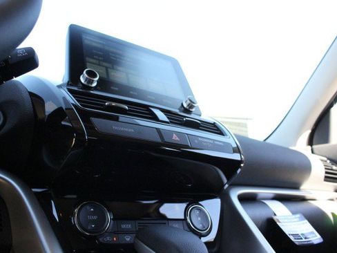 New 2026 Mitsubishi Eclipse Cross LE image 12