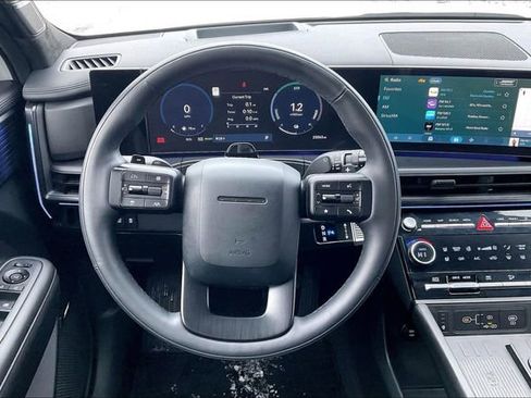 Used 2025 Hyundai Santa Fe Calligraphy image 5