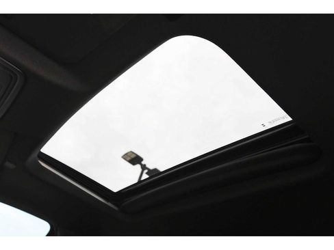 Used 2024 GMC Sierra 1500 AT4 w/ Technology Package image 27