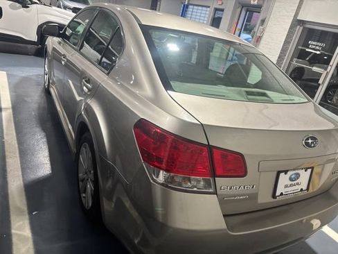 Used 2014 Subaru Legacy 2.5i AWD/4WD image 7