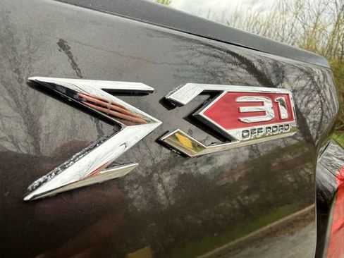 Used 2021 GMC Sierra 3500 SLE w/ SLE Value Package image 6