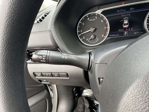 Used 2023 Nissan Sentra SV FWD image 27