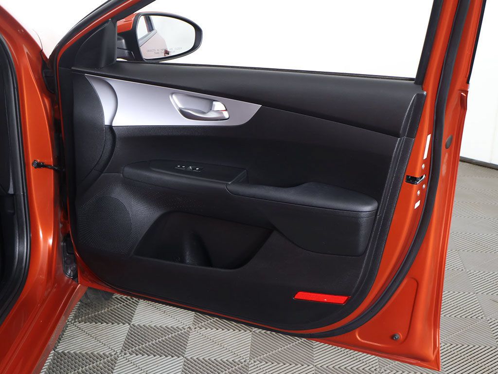Certified 2023 Kia Forte LXS FWD image 21
