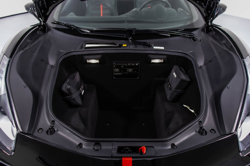 Certified 2017 Ferrari 488 Spider RWD image 13