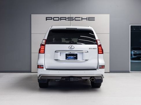 Used 2019 Lexus GX 460 Luxury AWD/4WD image 6