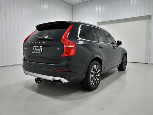 Used 2020 Volvo XC90 T5 Momentum w/ Protection Package Premier AWD/4WD image 37