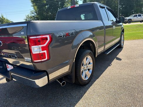 Used 2018 Ford F150 XLT w/ Equipment Group 301A Mid AWD/4WD image 4