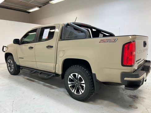 Used 2022 Chevrolet Colorado Z71 AWD/4WD image 11