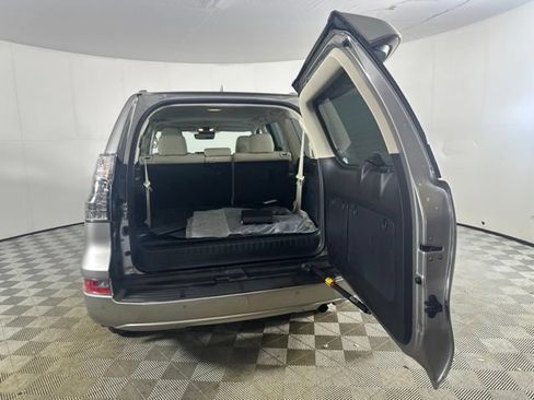 Used 2023 Lexus GX 460 Premium w/ Premium Plus Package AWD/4WD image 10