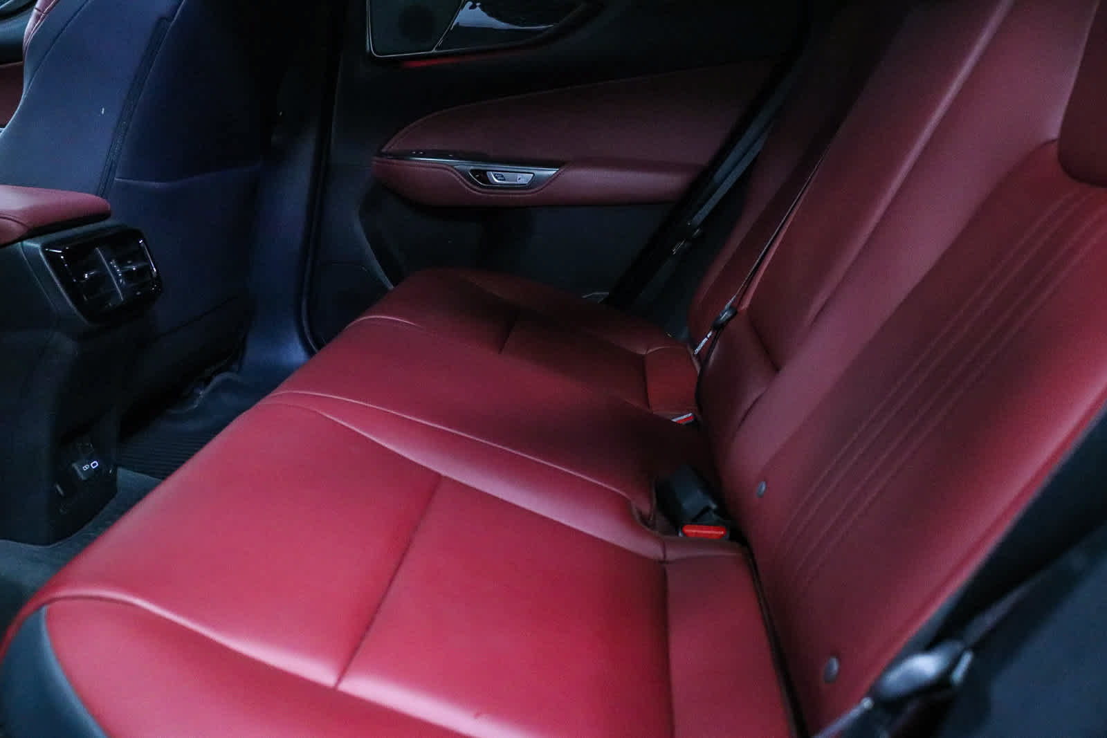 Used 2024 Lexus NX 350h AWD w/ Vision Package image 21