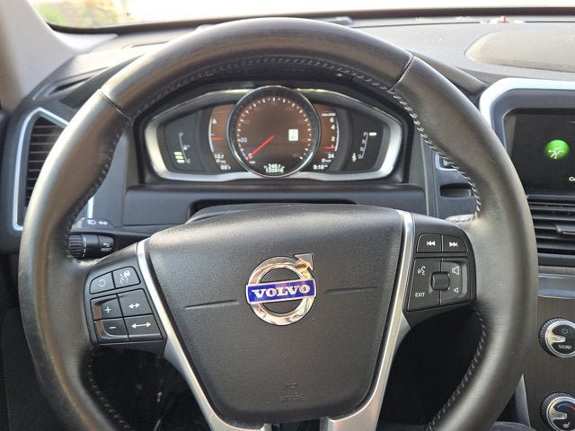 Used 2016 Volvo XC60 T5 Platinum w/ Protection Package AWD/4WD image 36