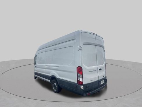 Used 2017 Ford Transit 250 148 High Roof Extended RWD image 3