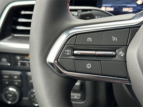 New 2026 Chevrolet Suburban RST w/ RST Capability Package image 33