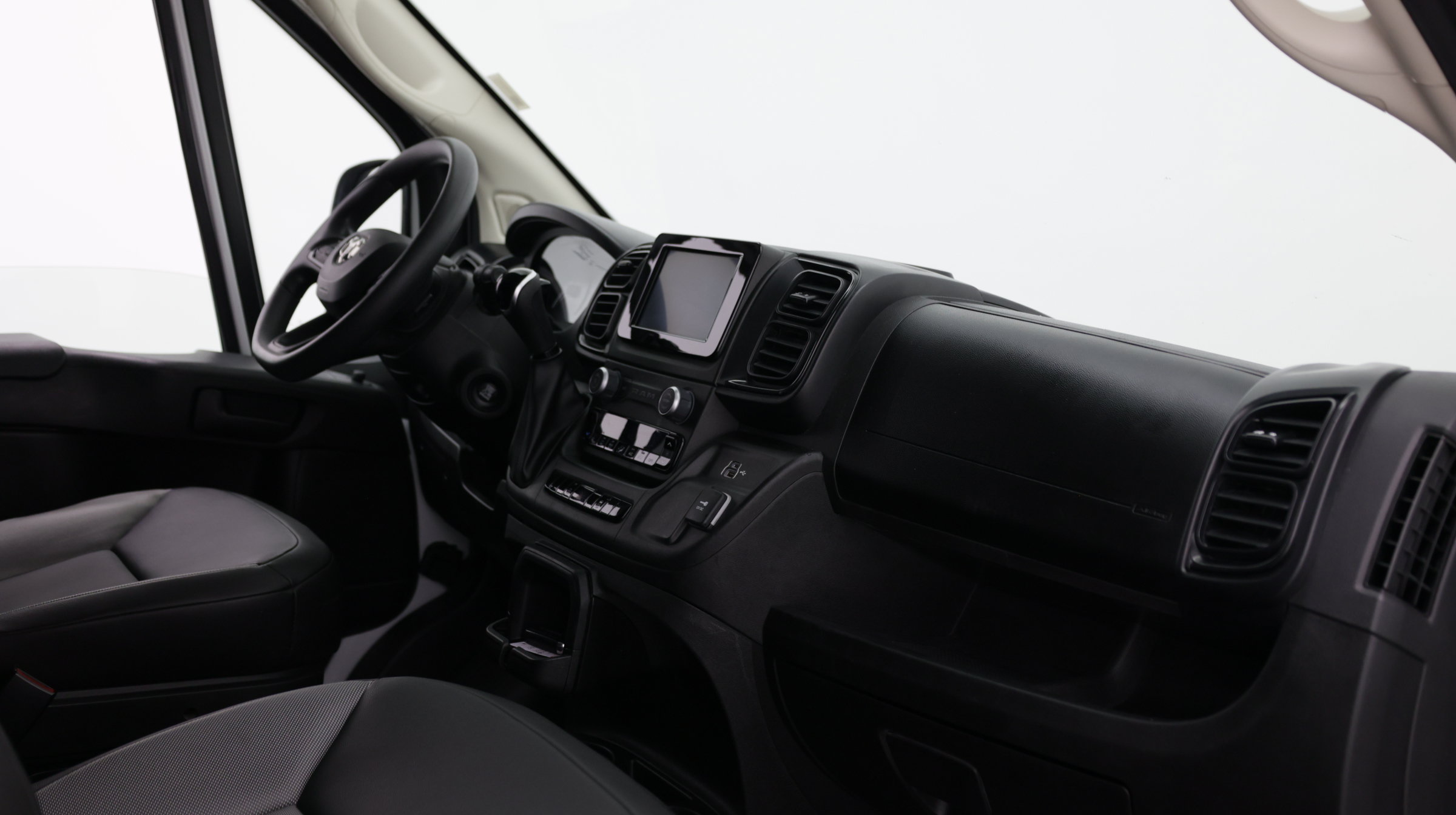 Used 2024 RAM ProMaster 2500 w/ Convenience Group FWD image 34