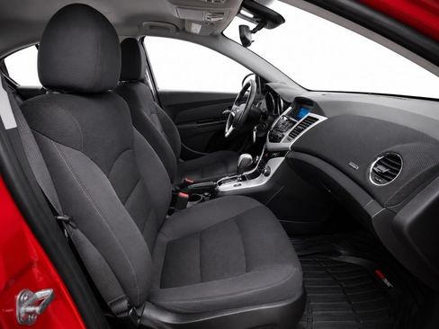 Used 2014 Chevrolet Cruze LT FWD image 22