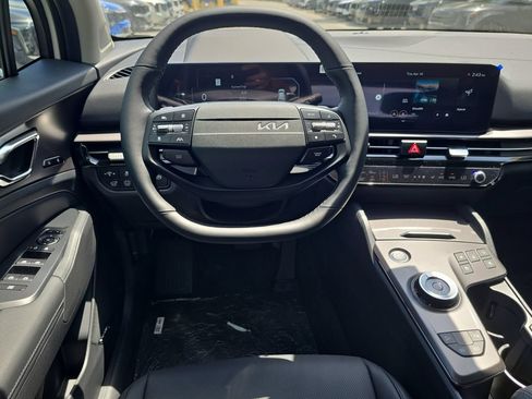 New 2026 Kia Sportage SX Prestige AWD/4WD image 14