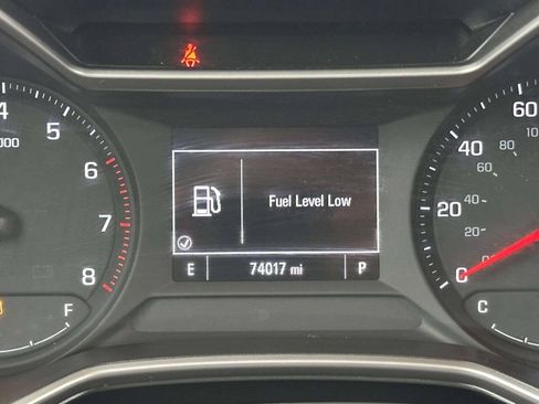 Used 2021 Chevrolet TrailBlazer LS FWD image 30