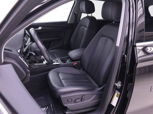 Certified 2023 Audi Q5 Premium AWD/4WD image 7
