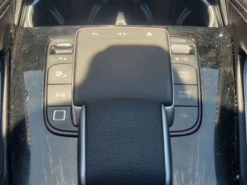 Used 2025 Mercedes-Benz GLE 350 4MATIC image 37