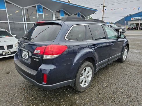Used 2013 Subaru Outback 2.5i Premium w/ All-Weather Pkg image 7
