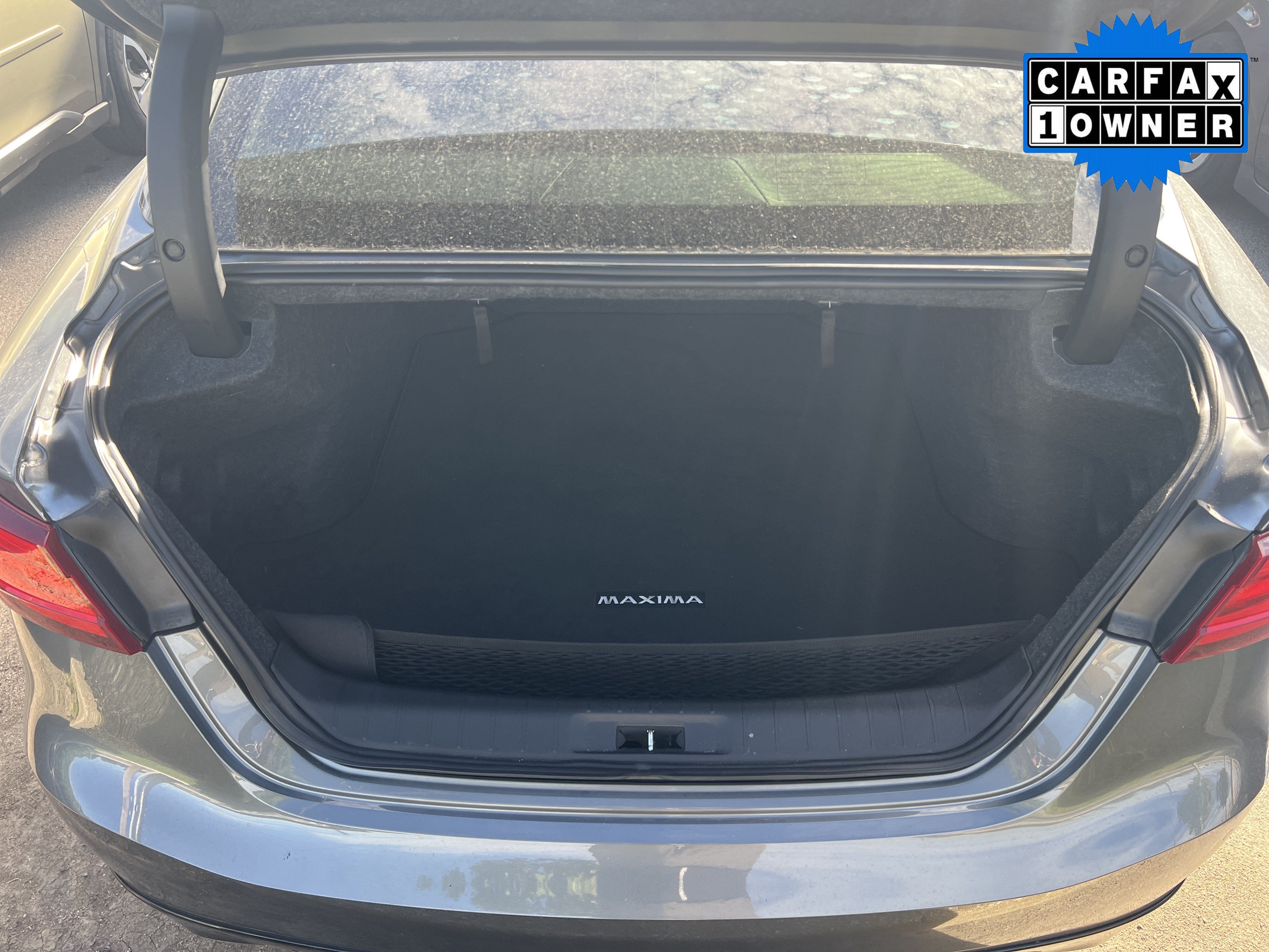 Used 2017 Nissan Maxima SR w/ Midnight Edition FWD image 12