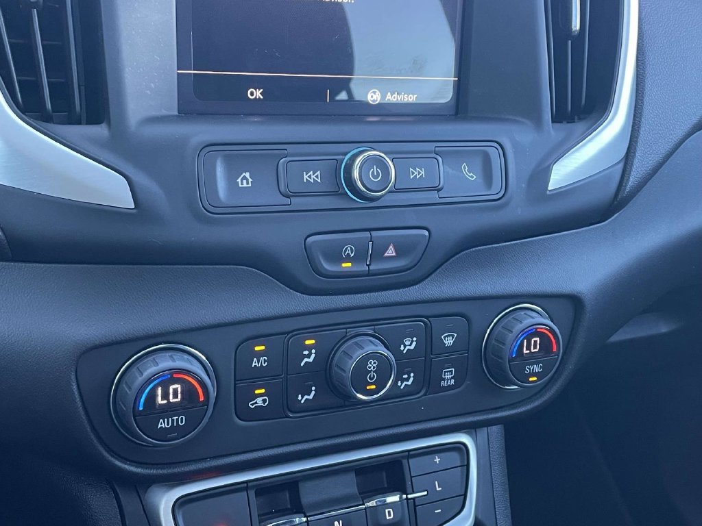 Used 2023 GMC Terrain SLE w/ Driver Convenience Package FWD image 33