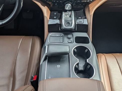 Used 2023 Acura MDX SH-AWD w/ Technology Package image 18