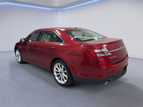 Used 2018 Ford Taurus Limited AWD/4WD image 5