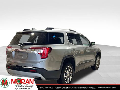 Certified 2023 GMC Acadia SLE w/ Driver Convenience Package image 4