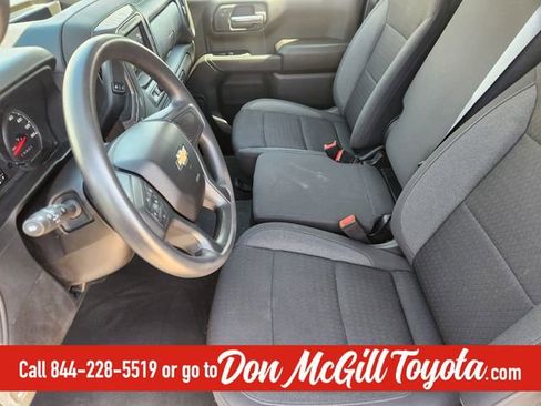 Used 2024 Chevrolet Silverado 1500 Custom image 12