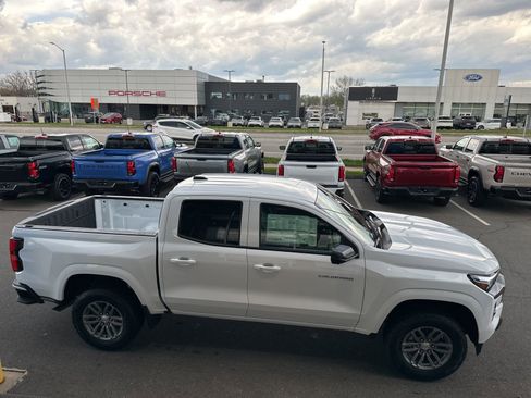 New 2026 Chevrolet Colorado LT w/ LT Convenience Package RWD image 4