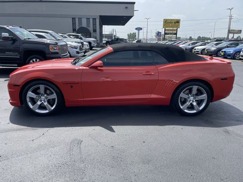 Used 2011 Chevrolet Camaro SS w/ RS Package image 5