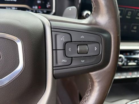 Used 2022 GMC Sierra 1500 Denali w/ Technology Package AWD/4WD image 8