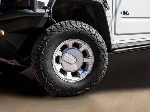 Used 2008 HUMMER H2 image 11