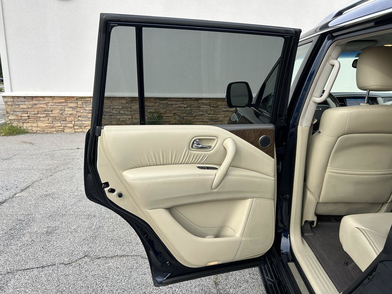 Used 2017 INFINITI QX80 2WD image 15