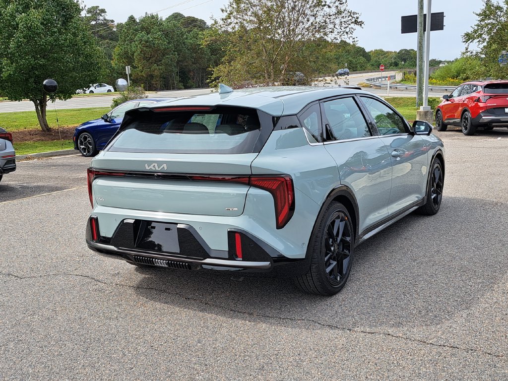 New 2026 Kia K4 GT-Line Turbo FWD image 4