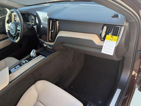 New 2026 Volvo XC60 B5 Core w/ Climate Package AWD/4WD image 30