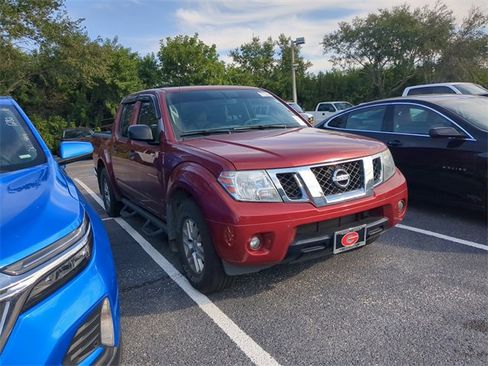 Used 2020 Nissan Frontier SV image 5