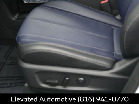 Certified 2026 INFINITI QX60 Sport w/ Dark Cargo Package AWD/4WD image 18