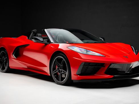 Used 2023 Chevrolet Corvette Stingray Convertible w/ Z51 Performance Package RWD image 81