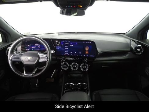 Used 2024 Chevrolet Blazer EV LT AWD/4WD image 26