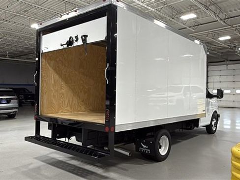 New 2025 Chevrolet Express 3500 w/ Power Convenience Package image 3