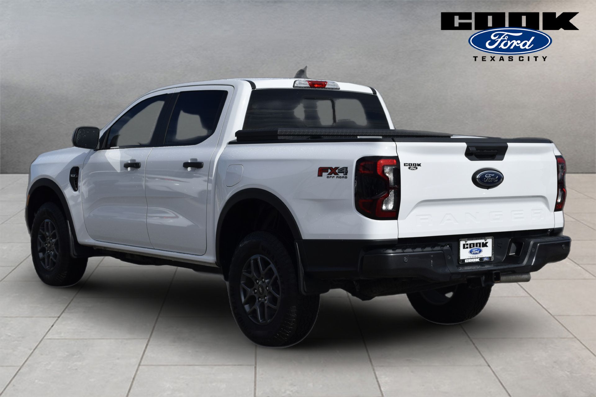 Used 2025 Ford Ranger XLT w/ FX4 Off-Road Package AWD/4WD image 4