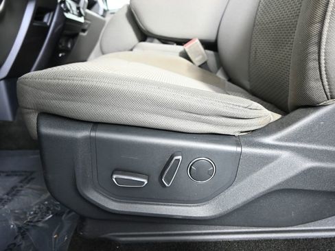 Used 2015 Ford F150 XLT w/ Equipment Group 302A Luxury image 22