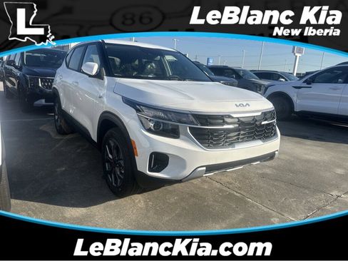New 2026 Kia Seltos LX FWD image 1